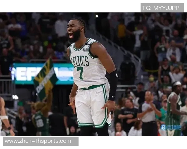 NBA新赛季小前锋评选结果揭晓杰伦布朗荣膺最佳称号