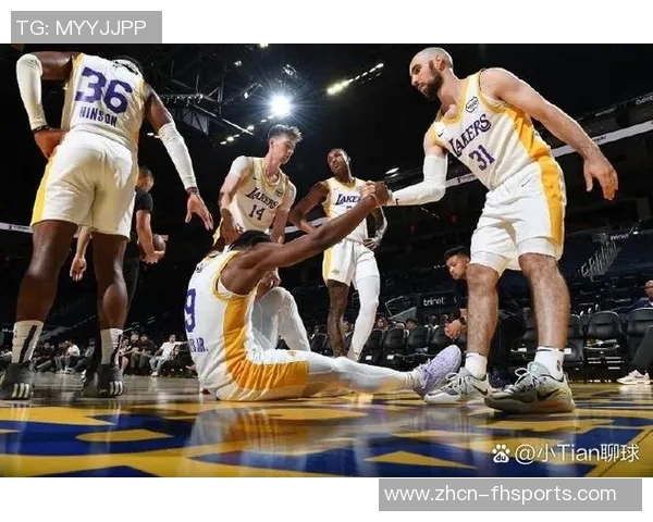 卧龙凤雏组合再现赛场风采美媒调侃艾顿与布朗尼的精彩对决 卧龙凤雏组合再现赛场风采美媒调侃艾顿与布朗尼的精彩对决