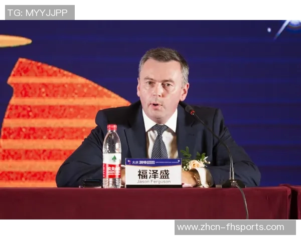 意甲最佳阵容揭晓莱奥安古伊萨领衔萨56入选表现出色